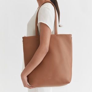 CUYANA tall easy zipper tote WITH strap